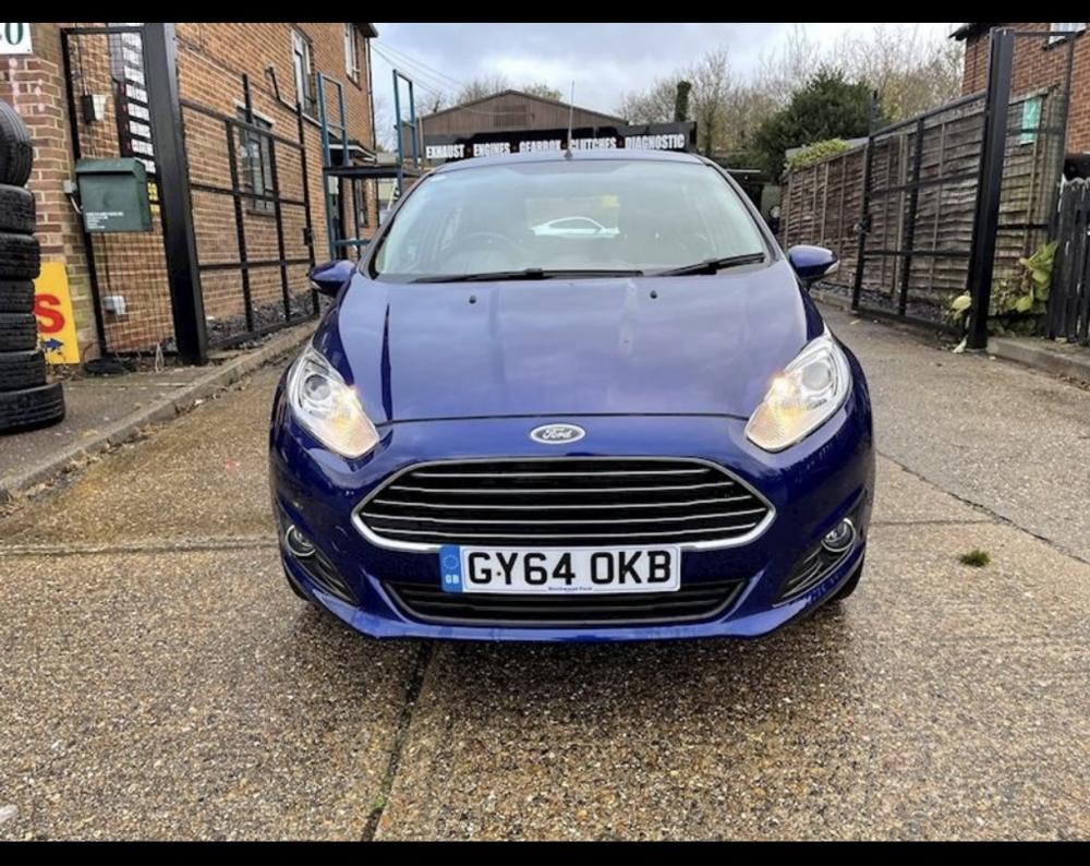 Ford Fiesta 2014 Manual